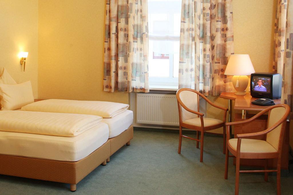 Pension Am Grossen Garten Dresden Dış mekan fotoğraf